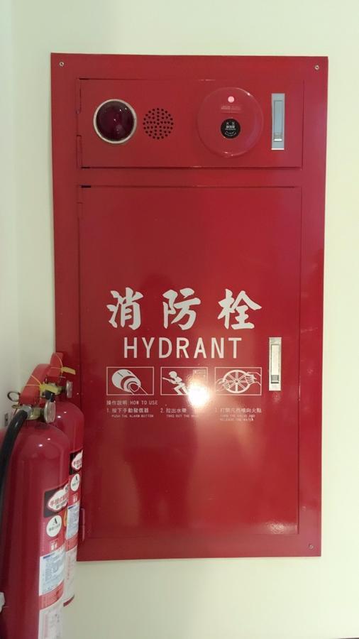 Hfun Hotel Kaohsiung Bagian luar foto