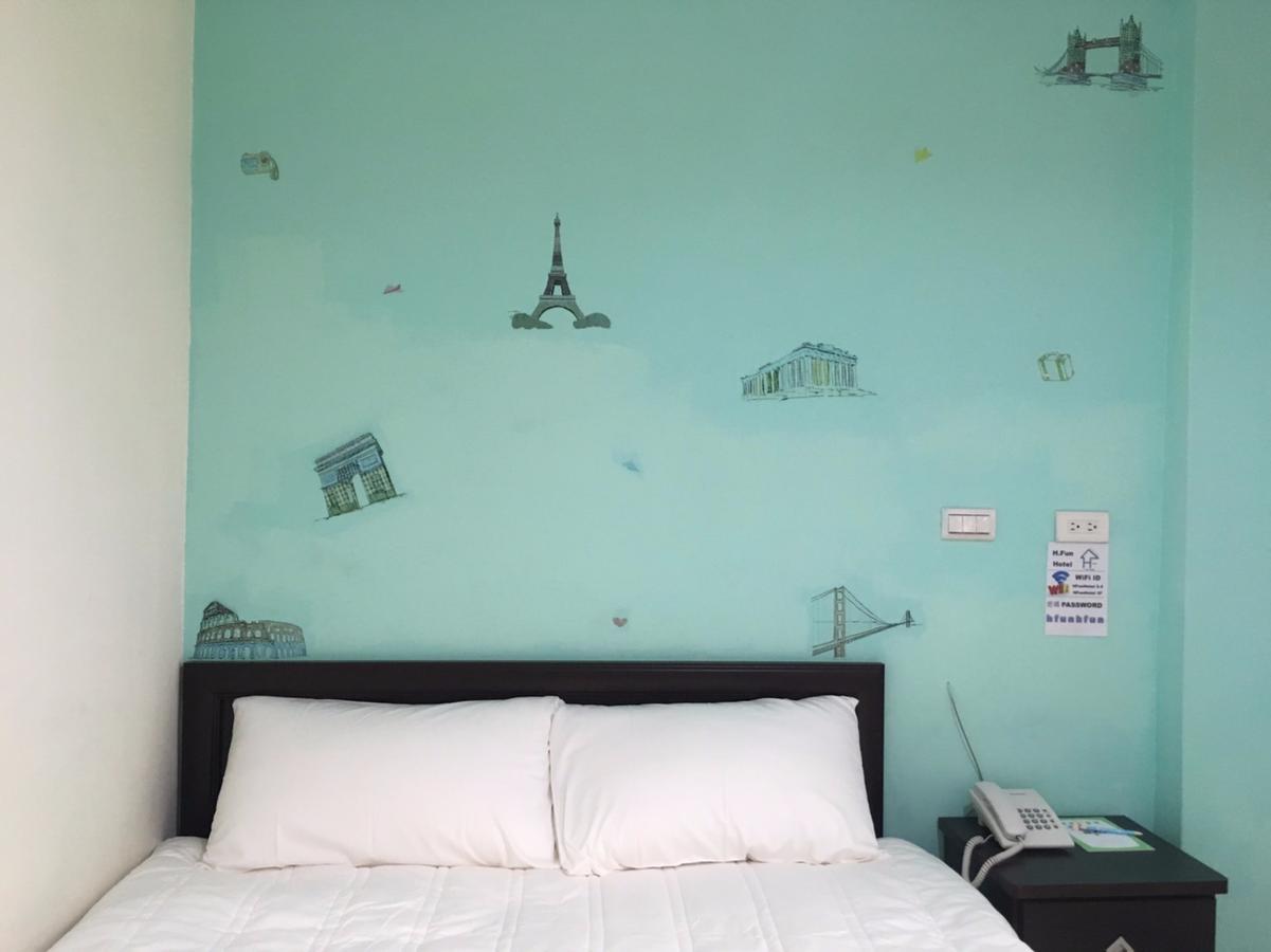 Hfun Hotel Kaohsiung Bagian luar foto